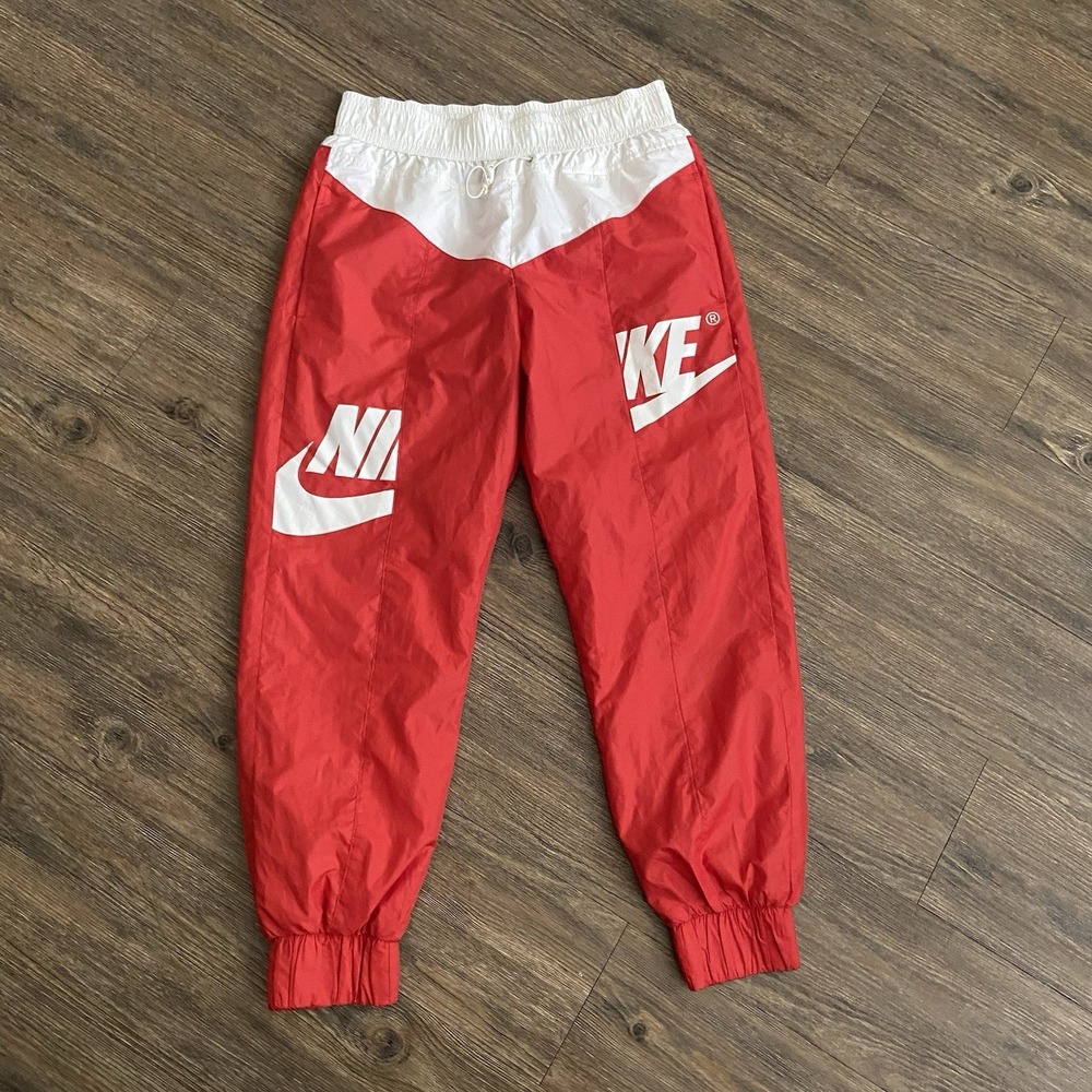 NIKE Windrunner Jogger Womens S